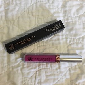 Anastastia Beverly Hills Liquid Lipstick Madison
